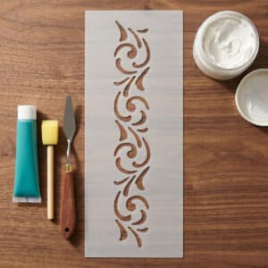 3D Stencil Sorminta 01 nyújtott 9,5x24 cm-es 0,5 mm vastag barokk örvényes és lágyan áramló indás sormintázatú professzionális műanyag sablon stukkó hatáshoz és strukturáló pasztához