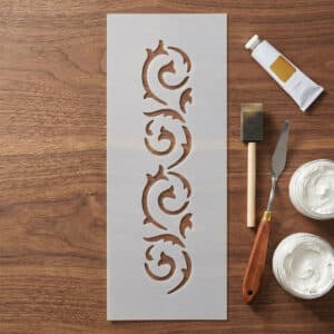 3D Stencil Sorminta 02 nyújtott 9,5x24 cm-es 0,5 mm vastag barokk C-íves és ritmikus akantuszindás sormintázatú professzionális műanyag sablon stukkó hatáshoz és strukturáló pasztához